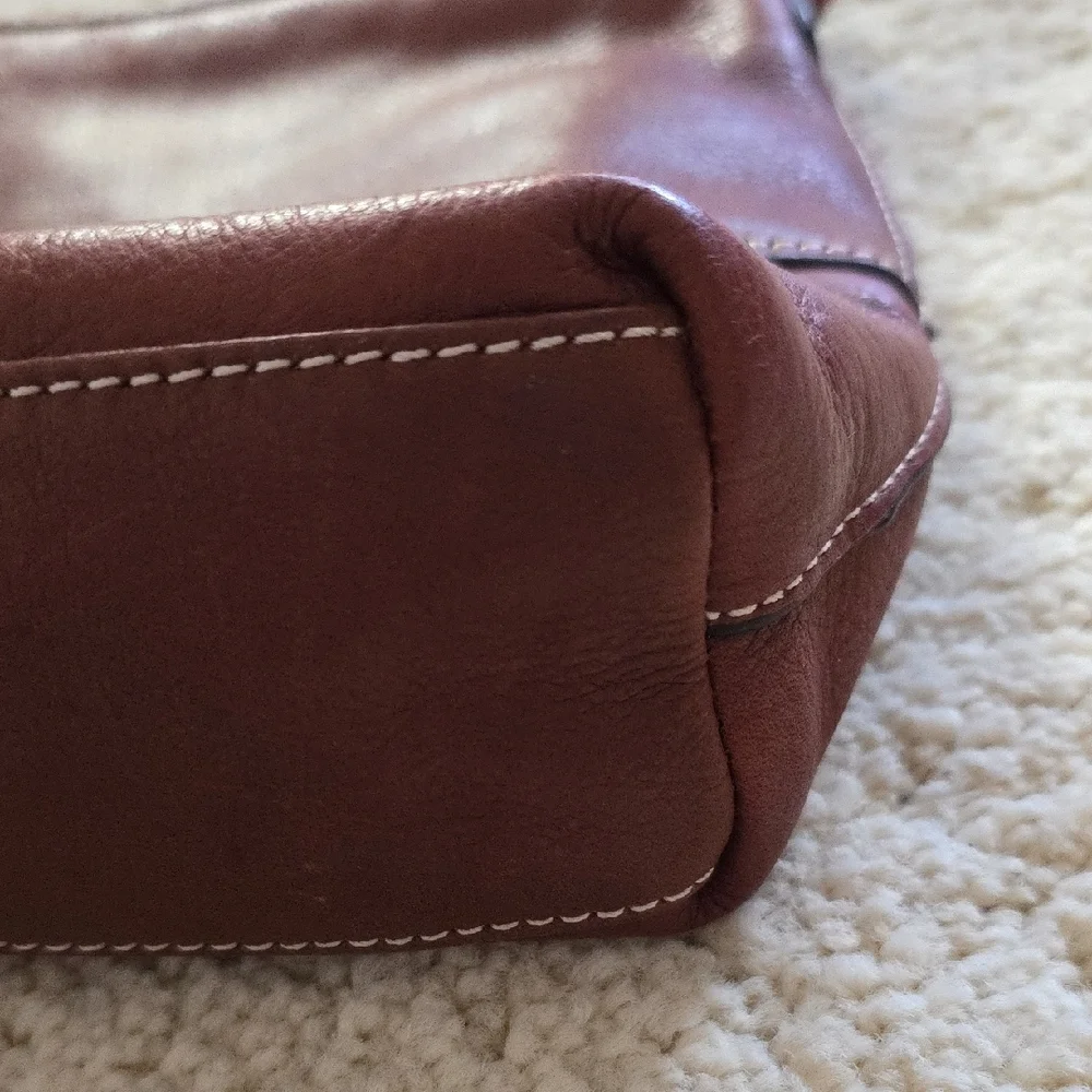 💓LIKE NEW💓Margot Brown Crossbody Bag - Picture 7 of 15